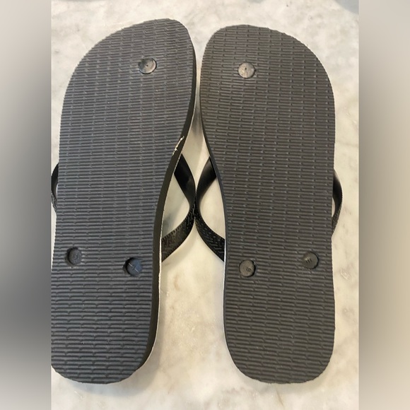 Only way is love rare Havaianas - Picture 2 of 4